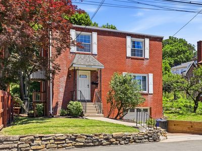 2830 Fernwald Rd, Pittsburgh, PA, 15217