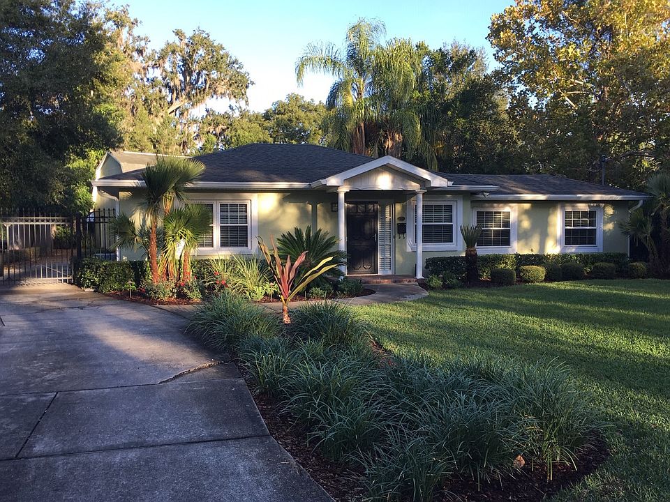 1st image of 724 Wessex Pl