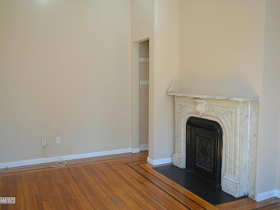4th image of 3312 28th St APT 4
