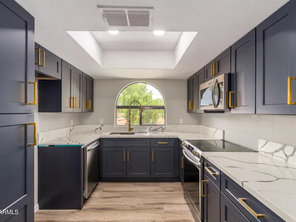 1905 E UNIVERSITY Drive #209, Tempe, AZ 85288