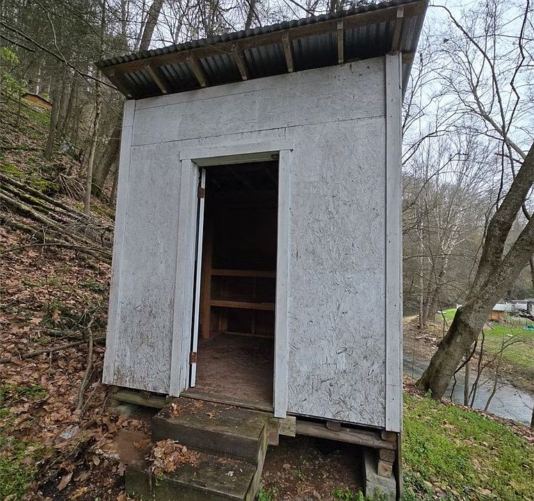 2nd image of 92 Mooney Ln