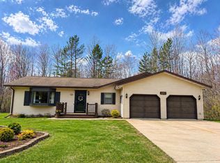 1145 Woodland Dr, Rhinelander, WI 54501