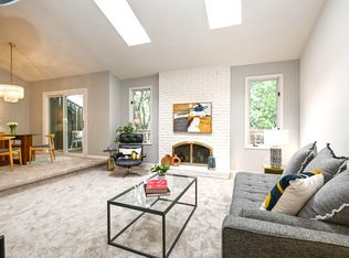 9302 Nesbitt Rd, Bloomington, MN 55437