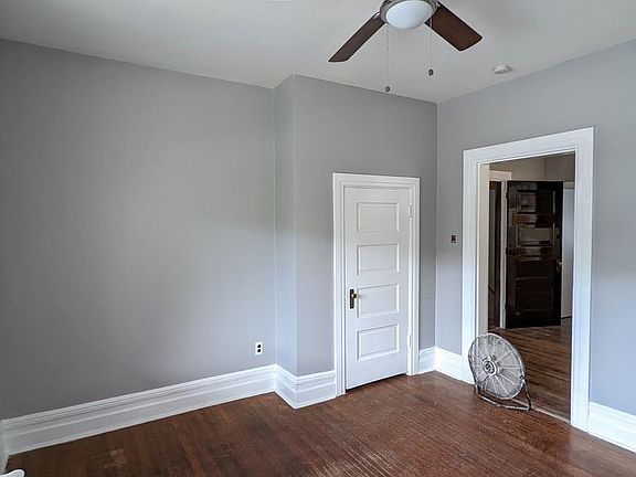 4th image of 1619 Chislett St #11290807