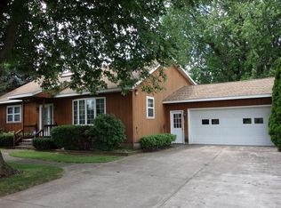 6769 Old Collamer Rd, East Syracuse, NY 13057