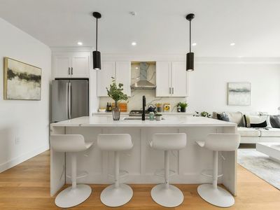 141 Chelsea St #3, Boston, MA, 02128