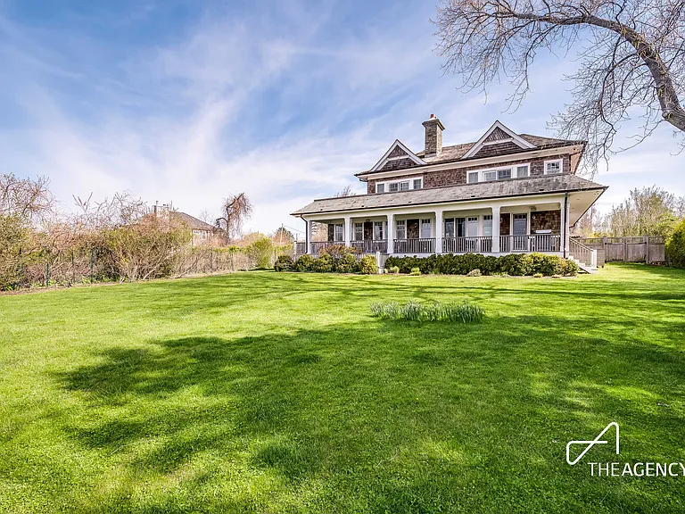 225 E Lake Dr — Photo 21