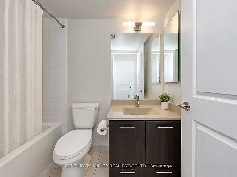 125 Village Green Sq #3803 — Photo 26