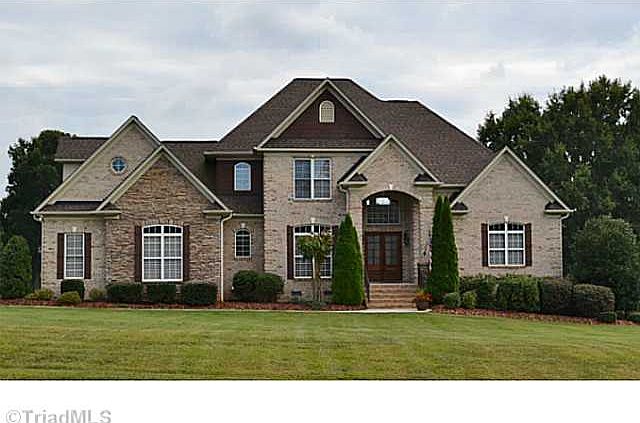 1st image of 636 Wigeon Dr
