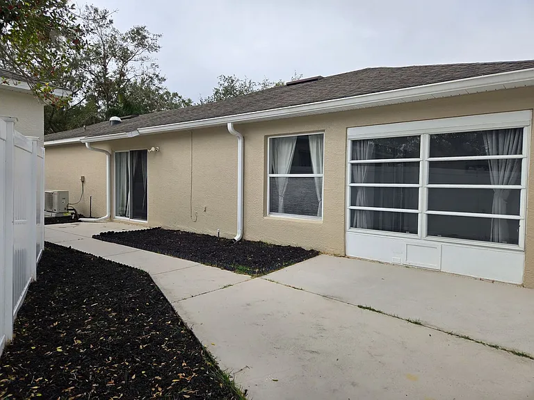 2102 Braxton St — Photo 22