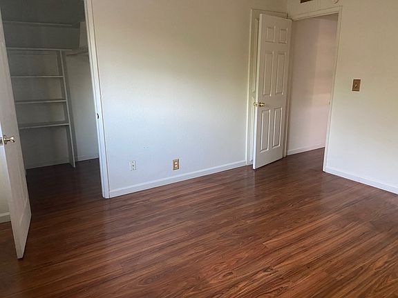 5th image of 2208 Roselake Ave APT A