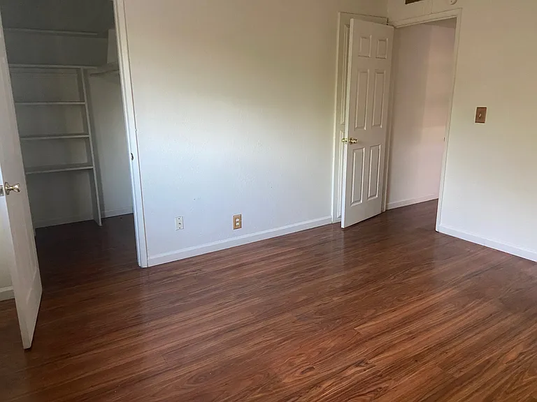 2208 Roselake Ave #A — Photo 5