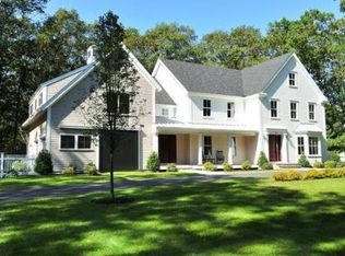 46 Greenwood St, Sherborn, MA 01770