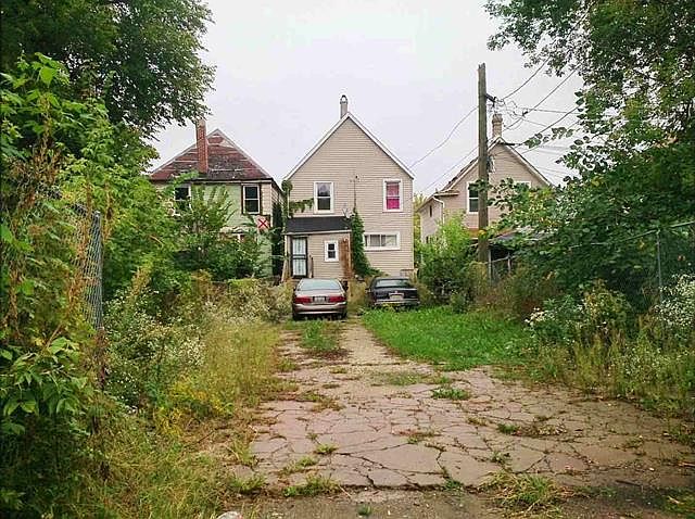 2nd image of 714 N Long Ave
