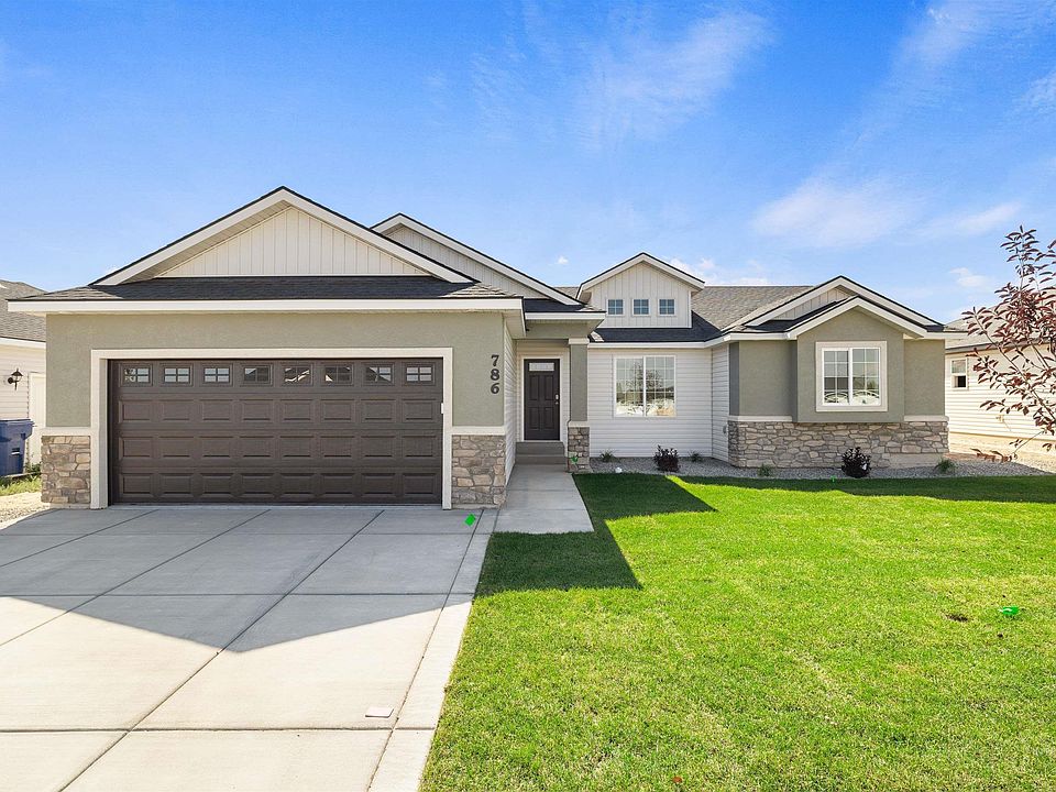 1st image of 786 Cortni Dr
