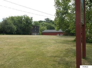 114 Washington St, Johnstown, NY 12095