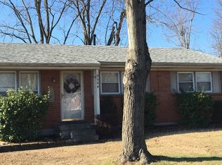 9504 Maple Rd, Louisville, KY 40229