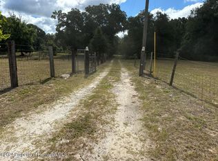 11383 S Greenfield Ave, Floral City, FL 34436