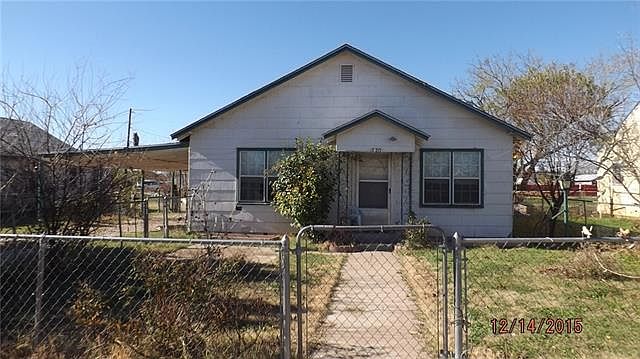 1st image of 520 NW Avenue D