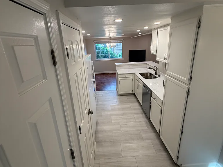 1718 S Quintero Way — Photo 14