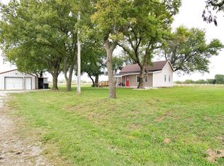 759 N Oliver Rd, Belle Plaine, KS 67013