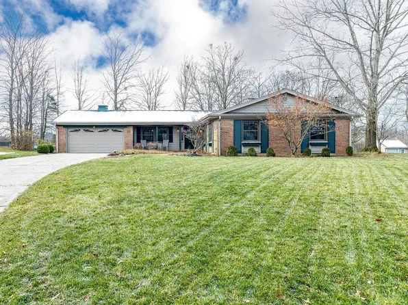 6889 Menz Ln, Cincinnati, OH 45233