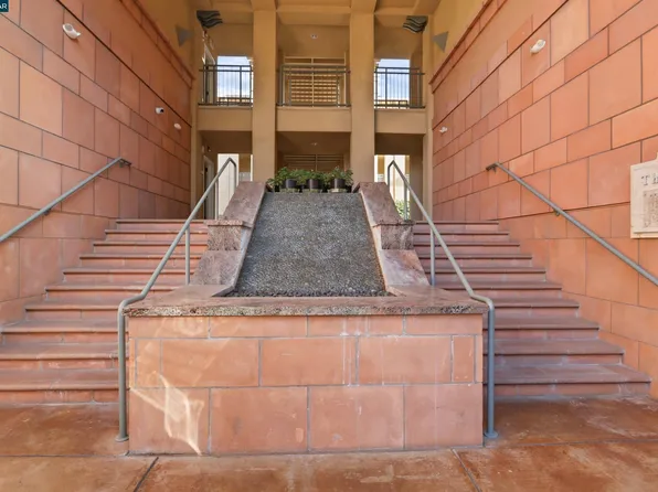 30 E Julian St Unit 203, San Jose, CA 95112