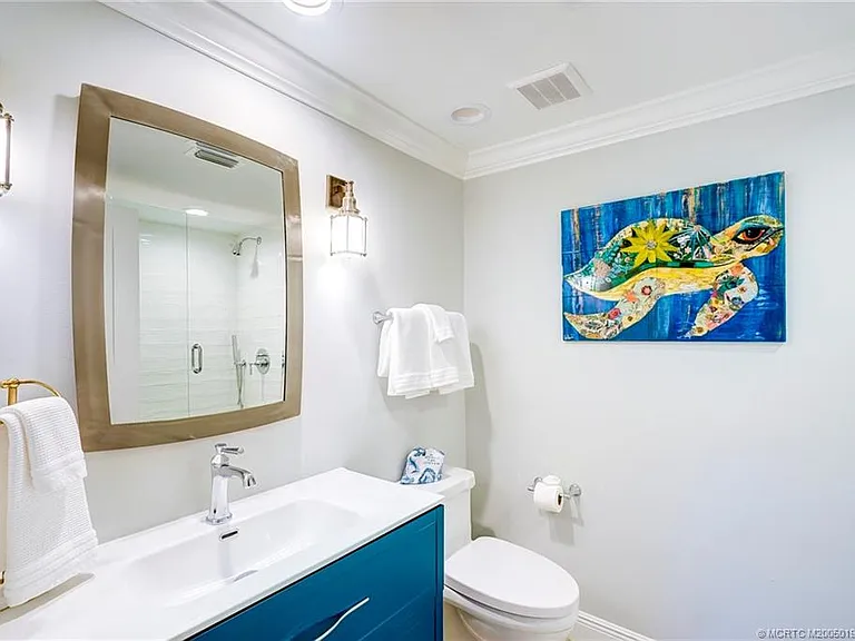 5799 NE Island Cove Way #1104 — Photo 30