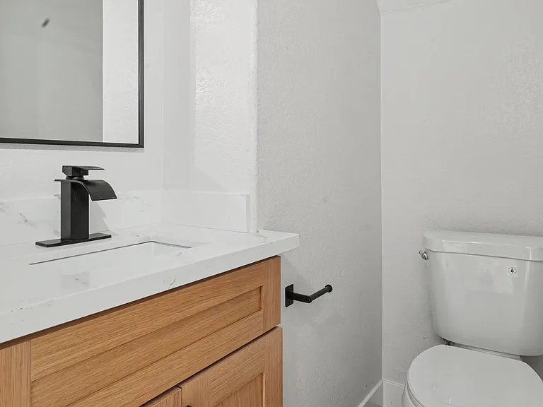 5162 Paradise Skies Ave — Photo 12
