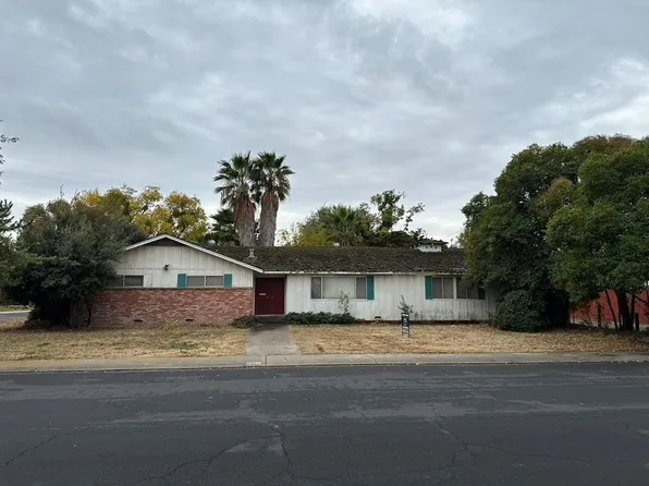 1808 Fairington Ln, Modesto, CA 95355