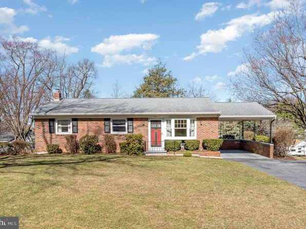 791 Scenic Cir, New Cumberland, PA 17070