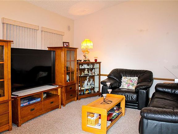 4th image of 105 Jack Nicklaus Ln