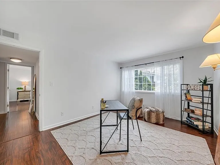 1445 Monroe Dr NE #F15 — Photo 30