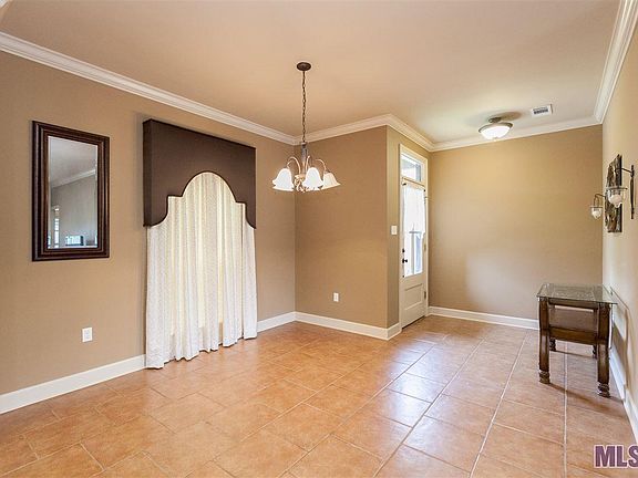 3rd image of 12412 Dutchtown Villa Dr