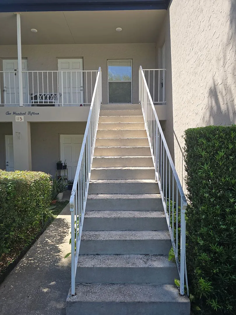 115 Picardy Villa Cir — Photo 1
