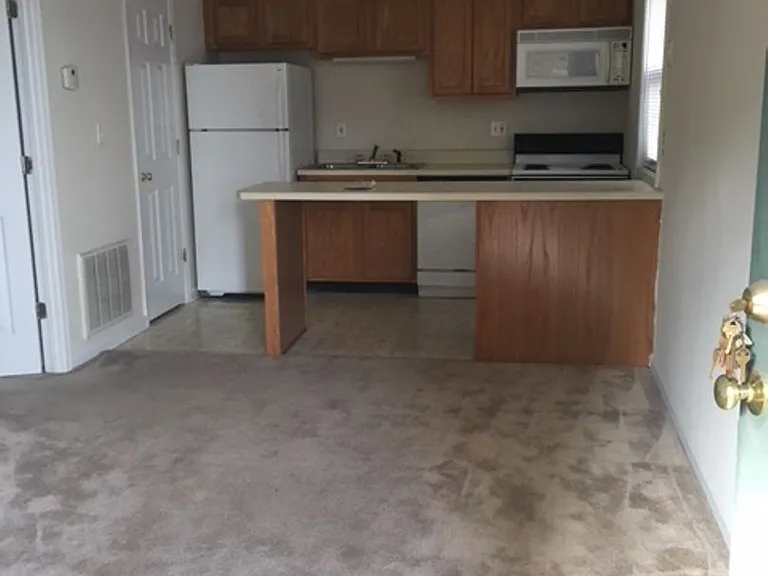 326 Reed St — Photo 10