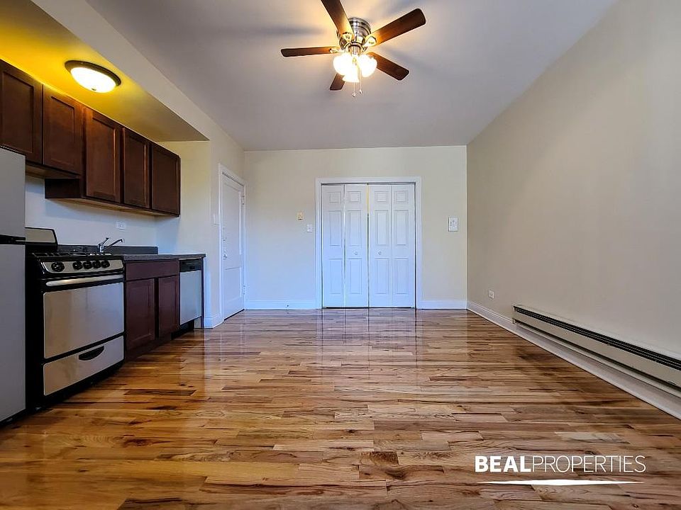 1st image of 818 W Diversey Ave #T
