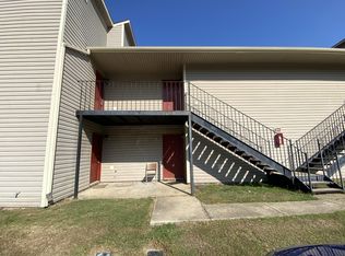 1122 Southwood Dr APT 5, Fayetteville, NC 28304