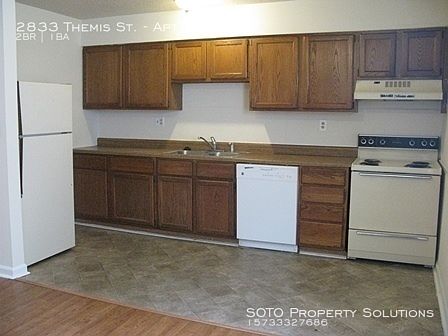 3rd image of 2833 Themis St APT 4
