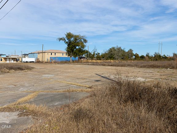 5th image of 900 Transmitter Rd