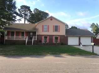585 Prestige Blvd, Fayetteville, NC 28314