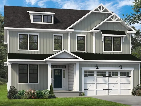 5009 Parkside Dr, Oakdale, PA 15071