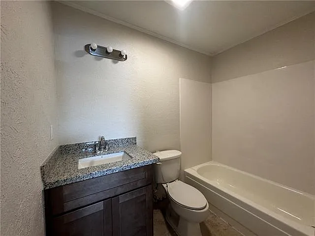 937 E Monterey Ct #B — Photo 12