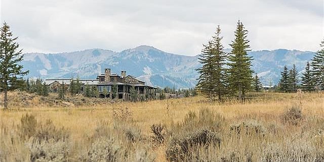 1st image of 8085 Glenwild Dr