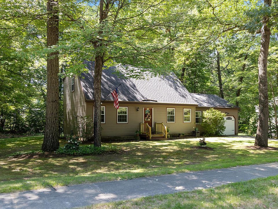 1st image of 578 Sunderland Woods Road