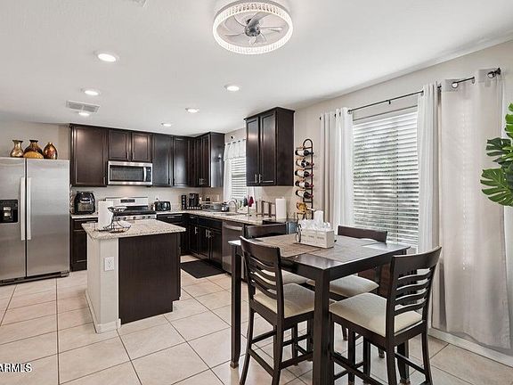 5th image of 8215 W ALBENIZ Place