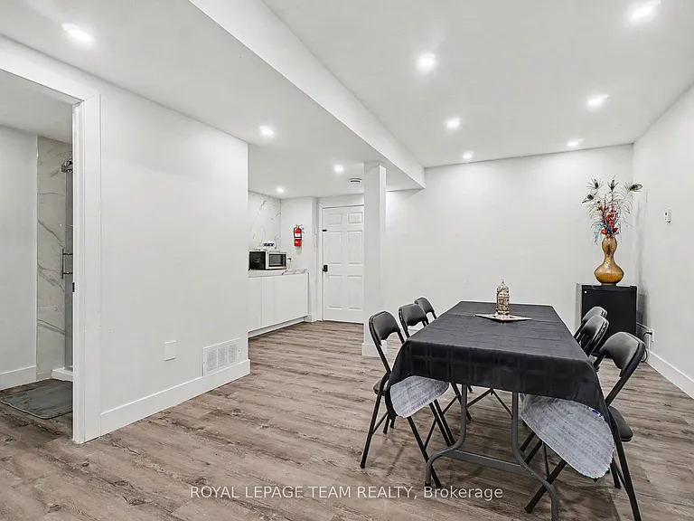 1570 River Rd — Photo 9