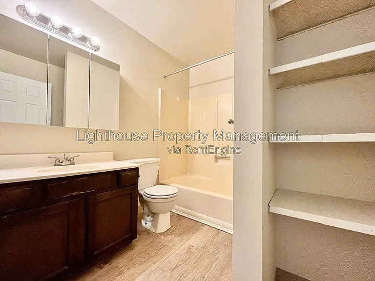 10375 Portage Rd — Photo 9