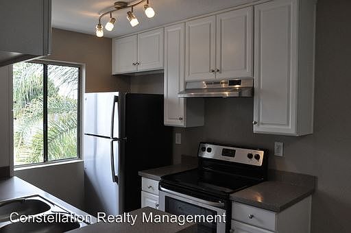 2nd image of 3806 35th St APT 05
