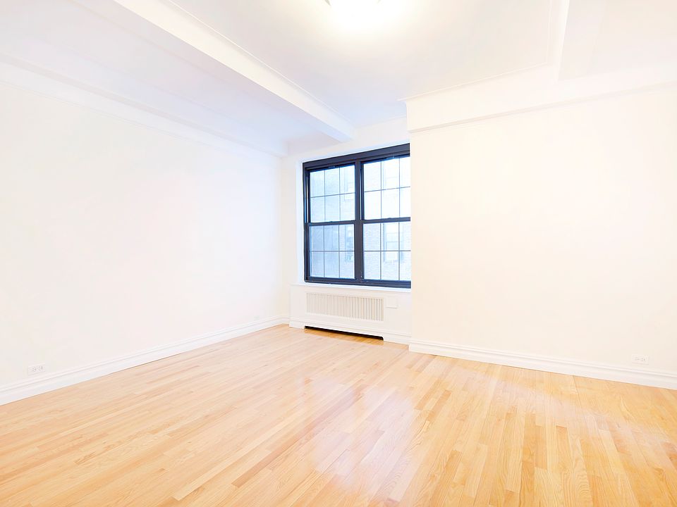 1st image of 1 University Pl APT 15P